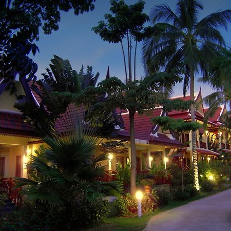 Palm Village Rawai Buitenkant foto