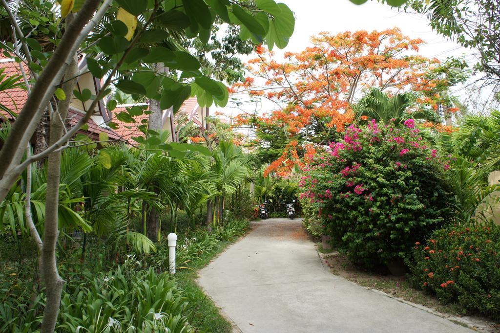 Palm Village Rawai Buitenkant foto