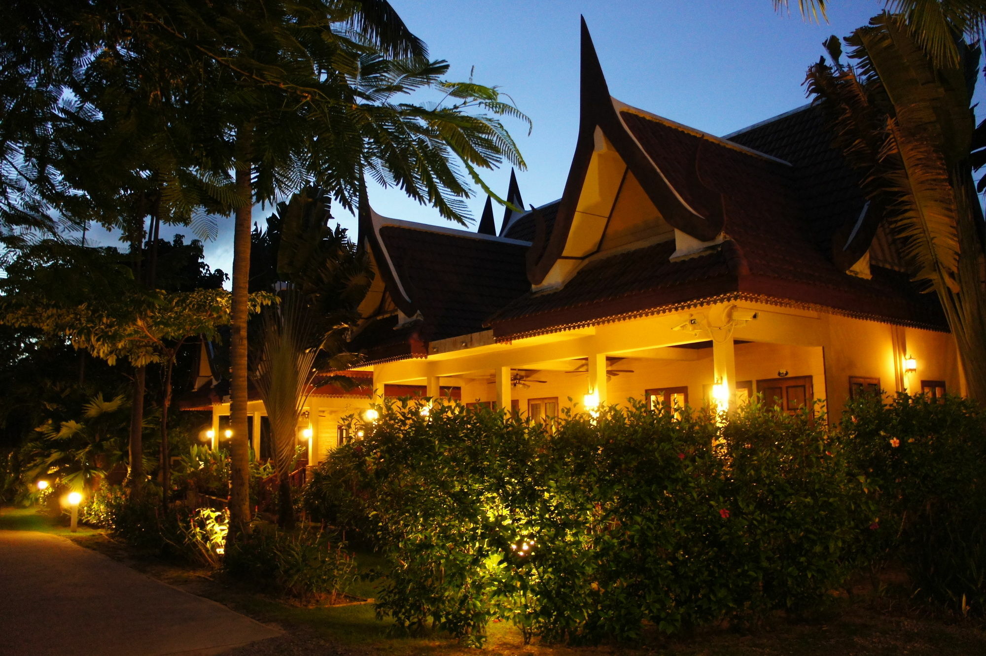 Palm Village Rawai Buitenkant foto