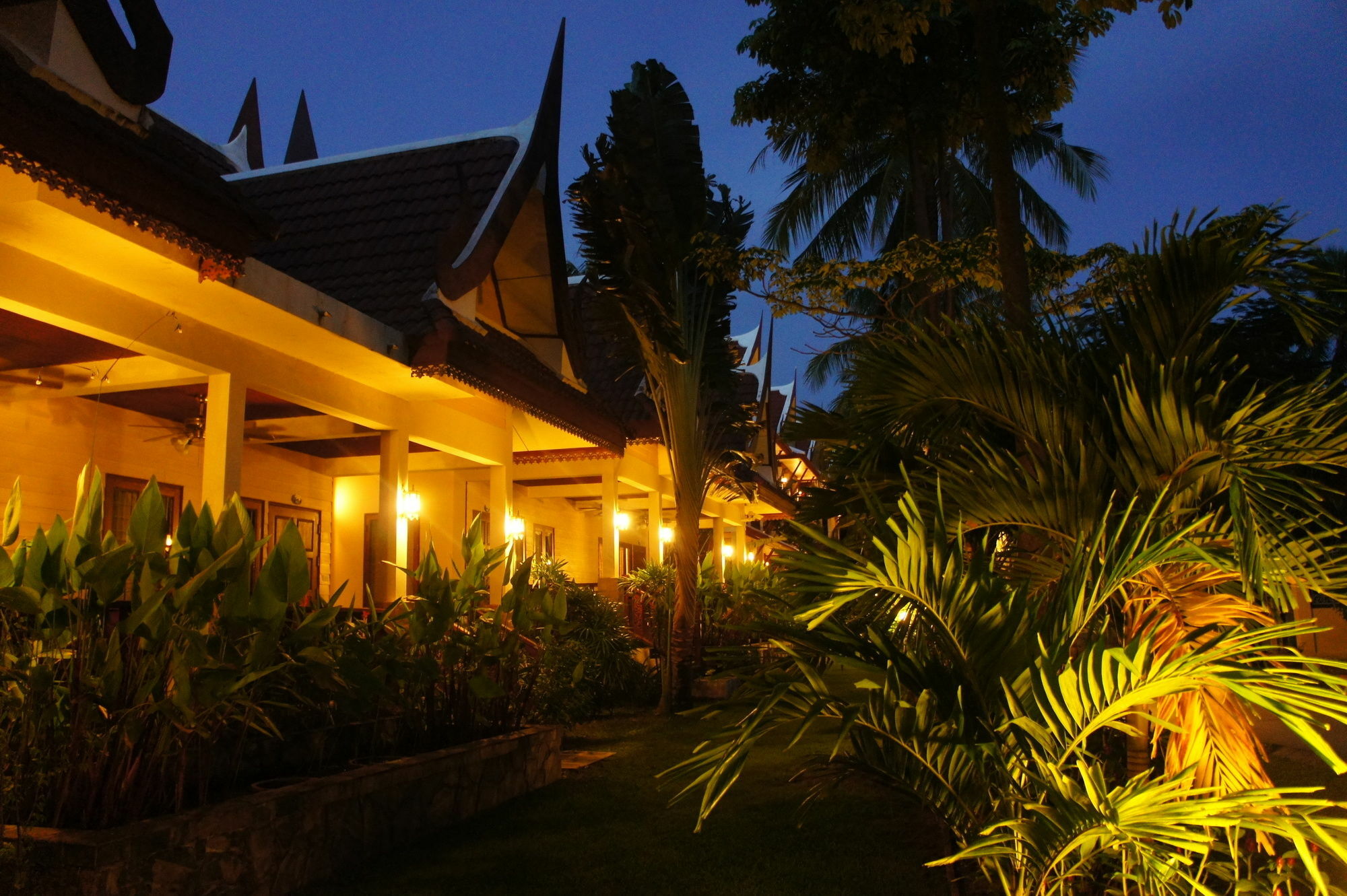 Palm Village Rawai Buitenkant foto